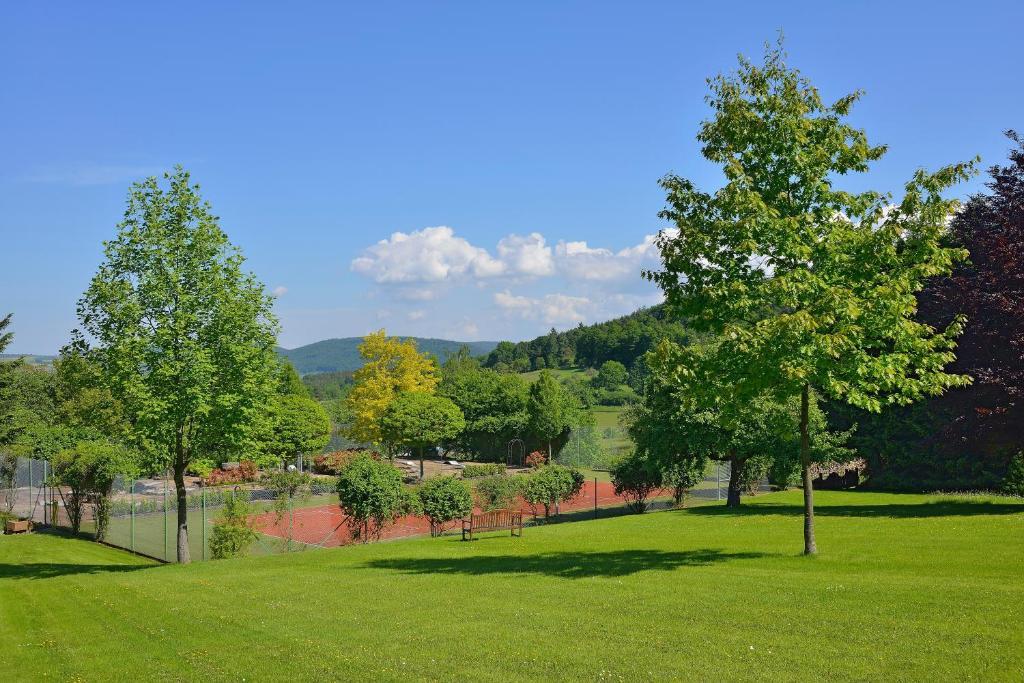 Hotel Schmitt Garni Monchberg  Bagian luar foto